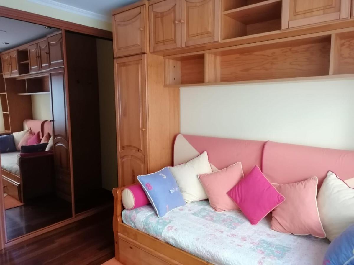 Piso As Camelias Apartment Pontevedra Bagian luar foto